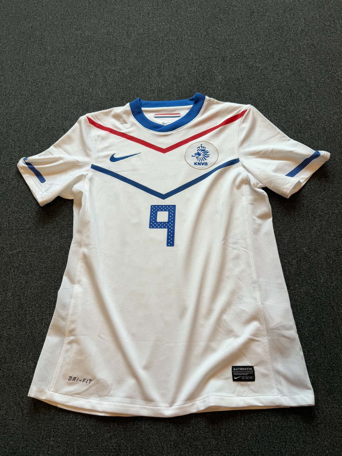 Robin van Persie – Nederland 2010 VM-drakt | Nr. 9 🇳🇱