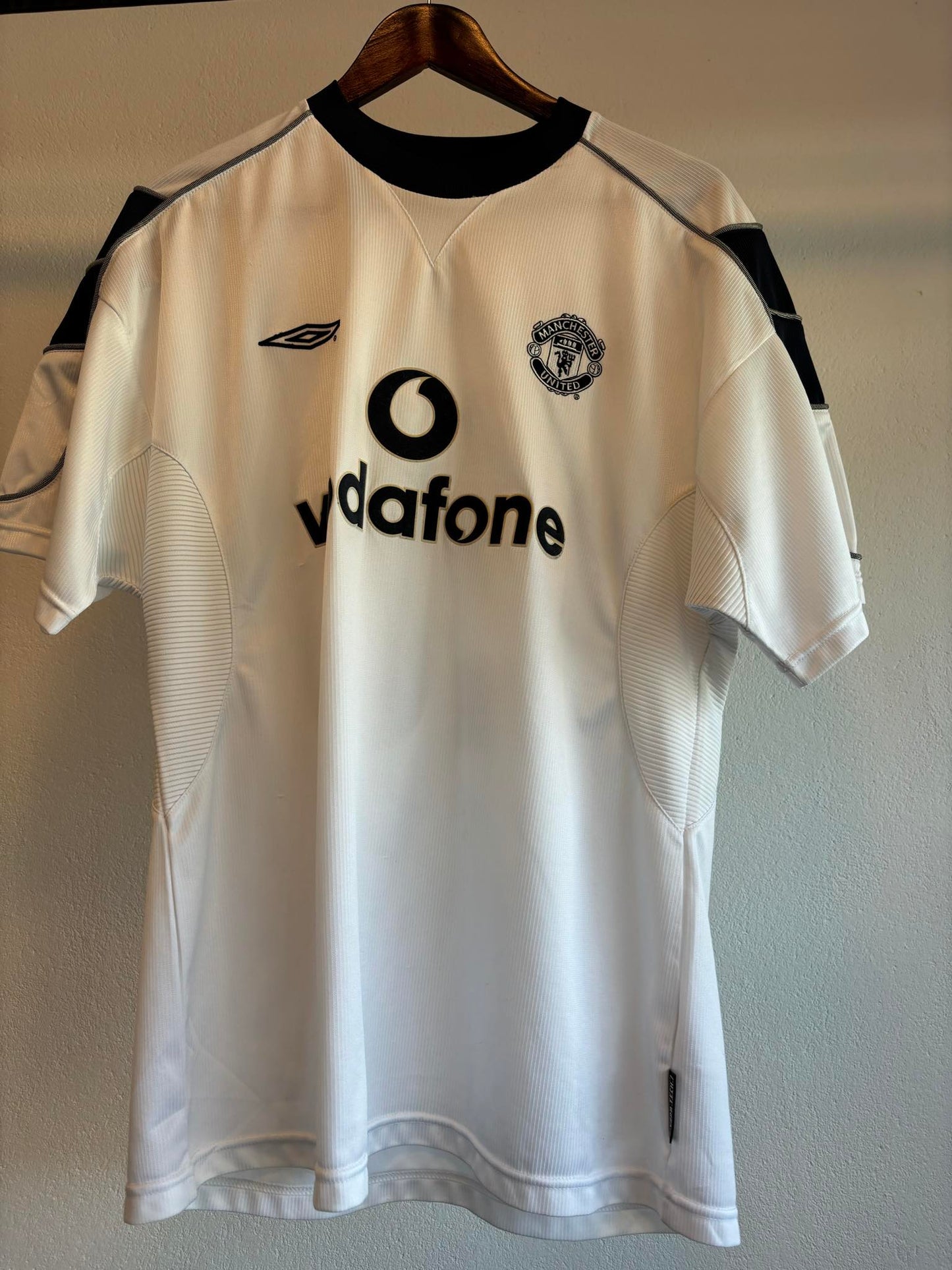 00-01 Manchester United Away